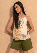 Blusa estampada com alças trançadas e decote nas costas